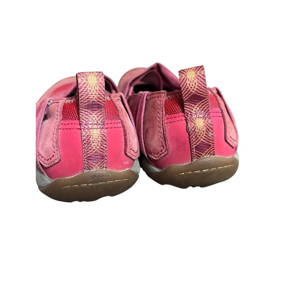 Merrell women red